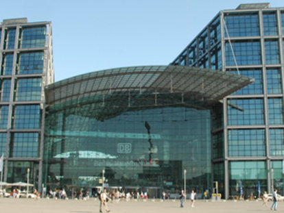 Altmann & Böhning: komplette Elektrotechnik, Ausstattung aller Büroetagen